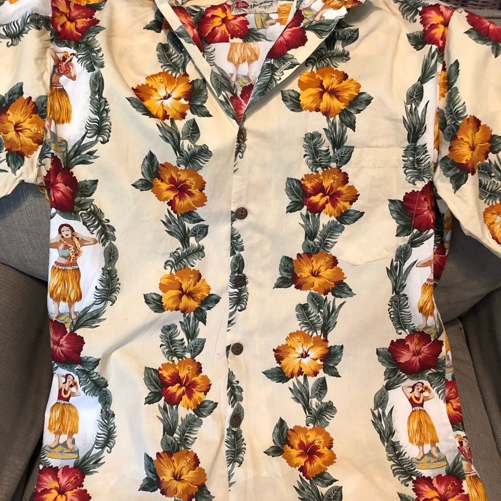 Hilo Hattie hula girl hawaiian shirt
